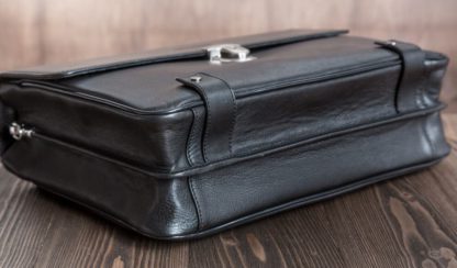 Классический мужской портфель кожаный с отделом для ноутбука и документов А4 Blamont Bn044A
