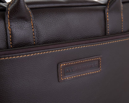 Кожаная коричневая сумка для ноутбука Allan Marco RR-4024B