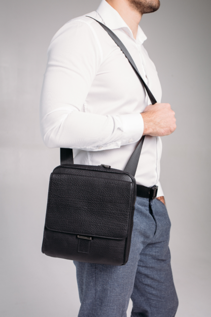 Классическая кожаная черная сумка для мужчин Tavinchi S-002A