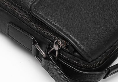 Кожаная мужская сумка на плечо с ручкой черная Tiding Bag SM8-006A